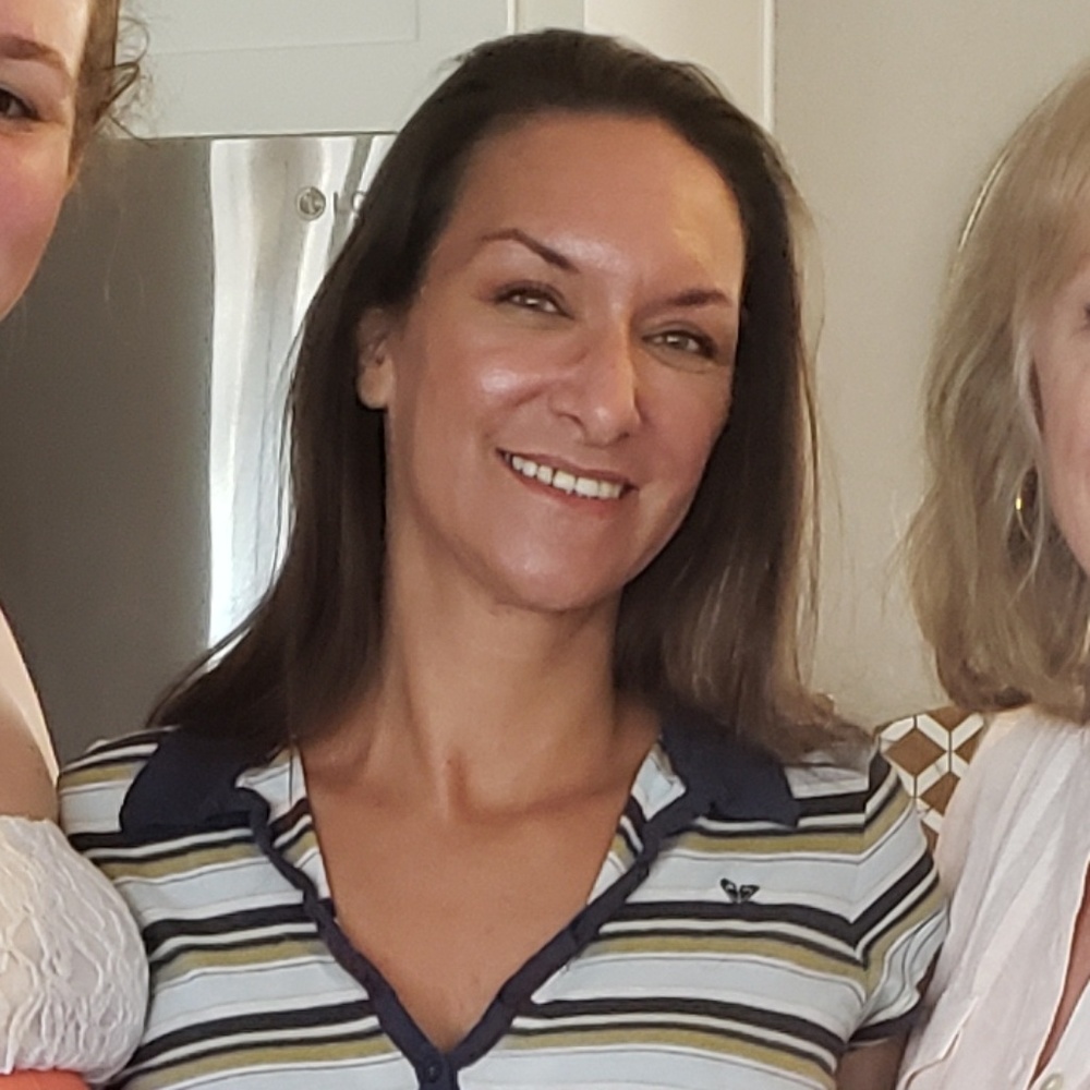 Meet your Posher, Leslie
